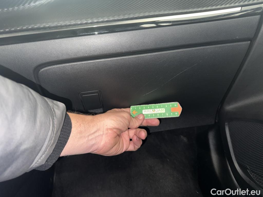  Peugeot  2008  Active Pack 1.2 PureTech 100CV BVM6 E6d #7