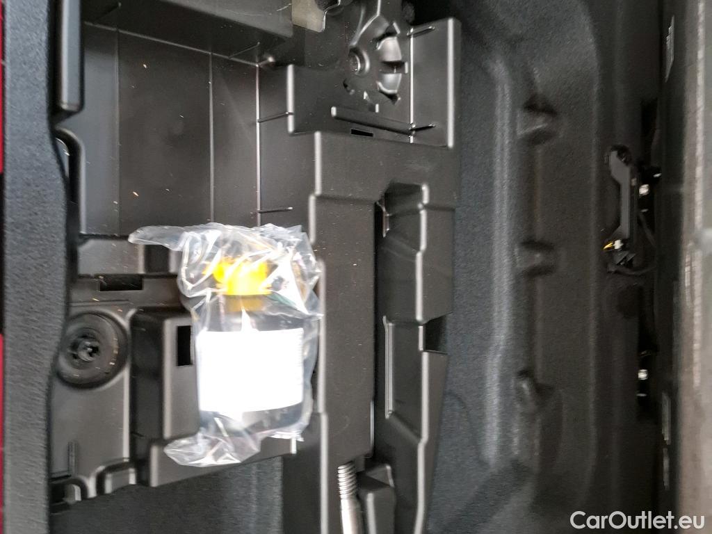  Mercedes  A-Klasse MERCEDES-BENZ Classe A Compact / 2018 / 5P / Berline A 180 Business Line 7G-DCT #3