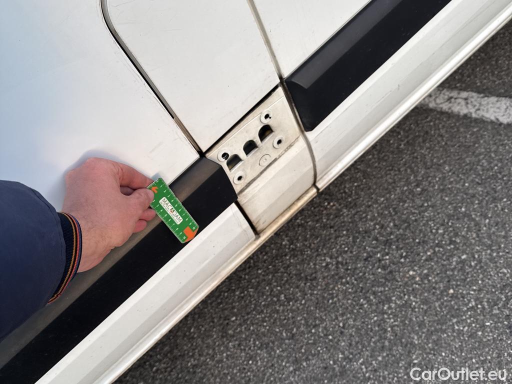  Ford  Transit FORD  Custom / 2018 / 4P / Fourgon tôlé 2.0 ECOBLUE 105 300 L1H2 TREND BUSINESS #24