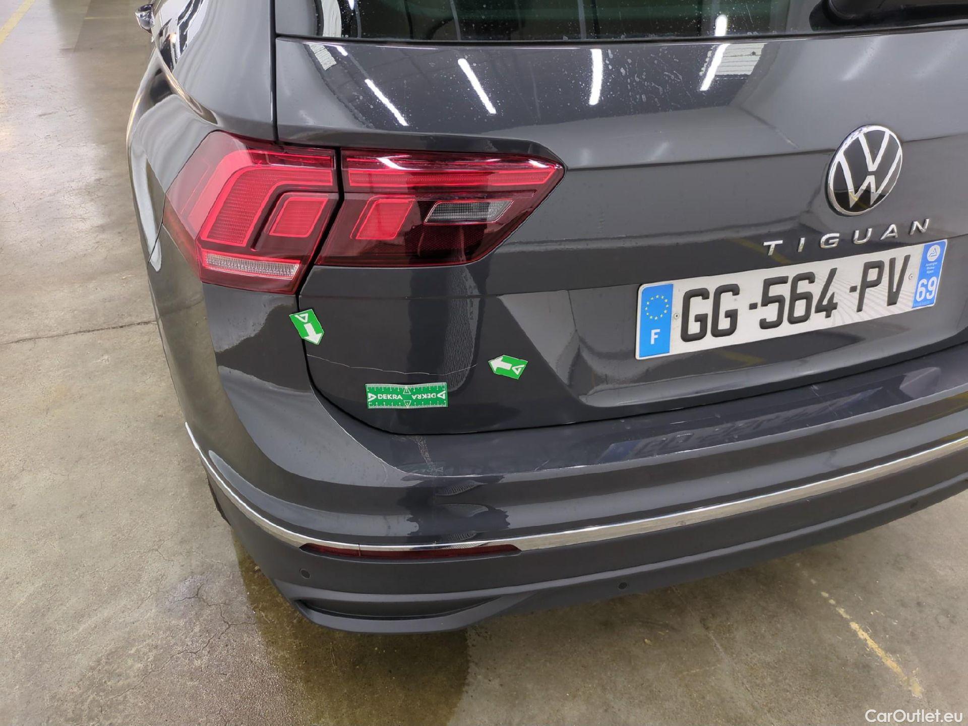  Volkswagen  Tiguan VOLKSWAGEN  / 2020 / 5P / SUV 1.4 eHybrid 245 DSG6 Life Business #41