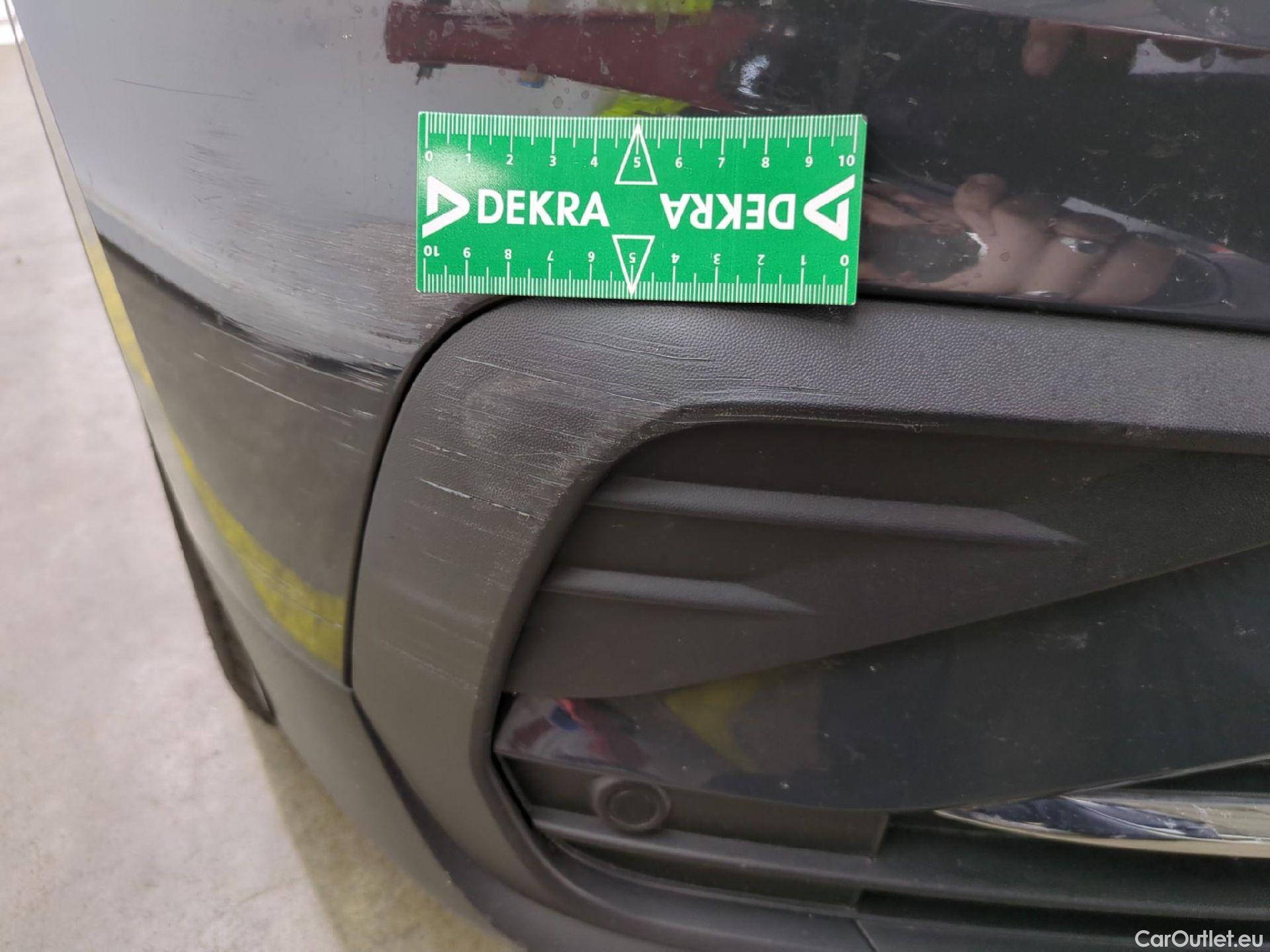  Volkswagen  Tiguan VOLKSWAGEN  / 2020 / 5P / SUV 1.4 eHybrid 245 DSG6 Life Business #28