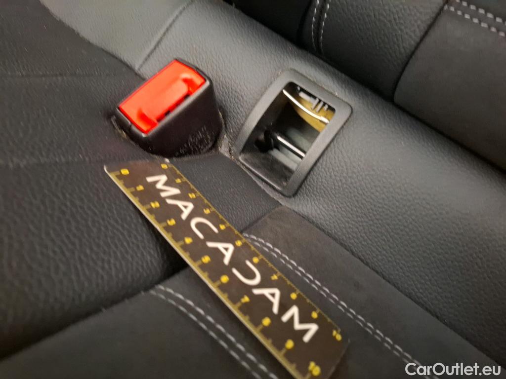  Mercedes  G-Klasee MERCEDES-BENZ GLC / 2019 / 5P / SUV GLC 220 d AMG Line 4Matic #20