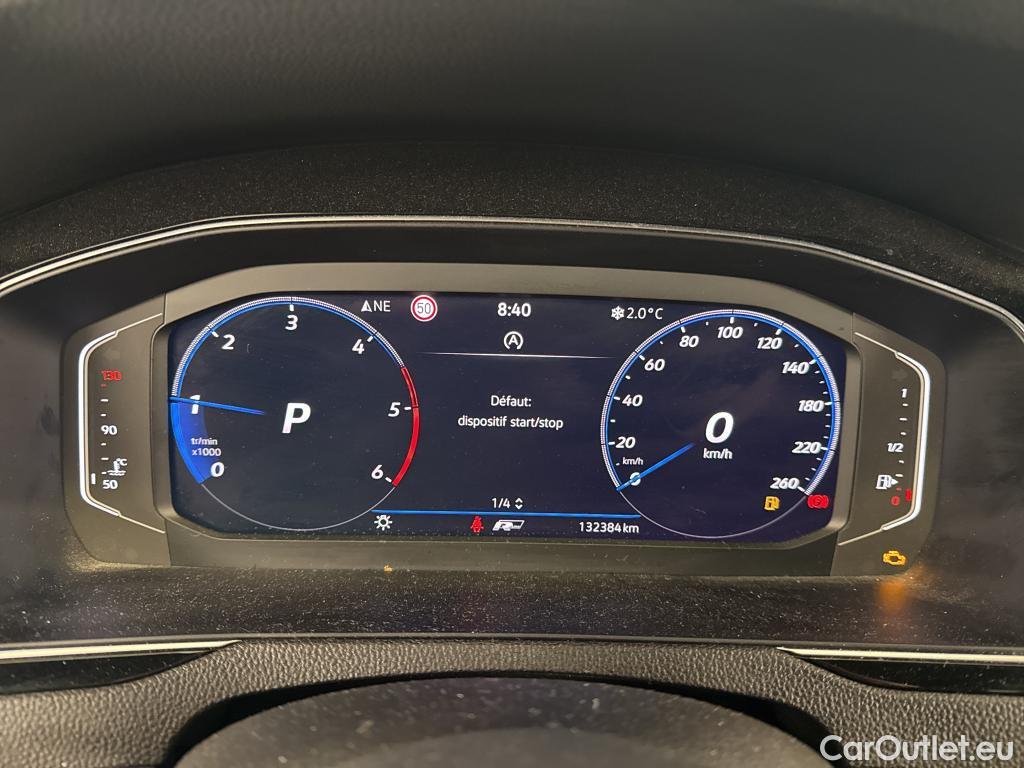  Volkswagen  Passat VOLKSWAGEN  / 2019 / 4P / Berline 2.0 TDI EVO SCR 200 4WD DSG7 R LINE #44