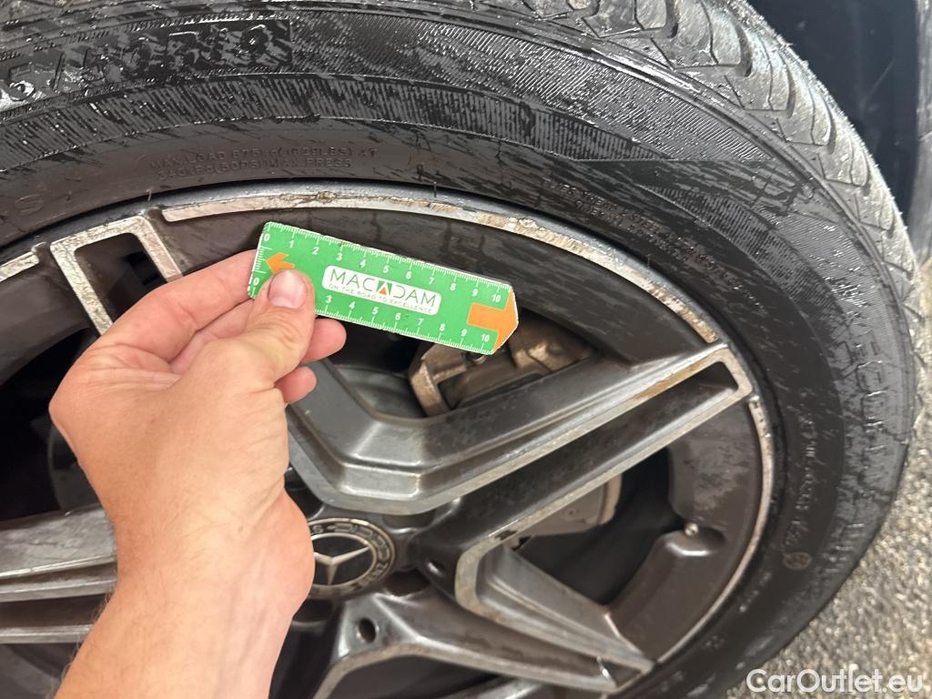  Mercedes  GLB MERCEDES-BENZ  / 2019 / 5P / SUV  200 d AMG Line #16