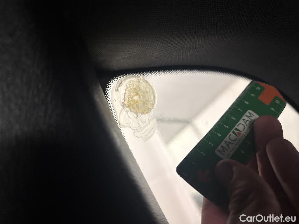  Mercedes  GLB MERCEDES-BENZ  / 2019 / 5P / SUV  200 d AMG Line #49