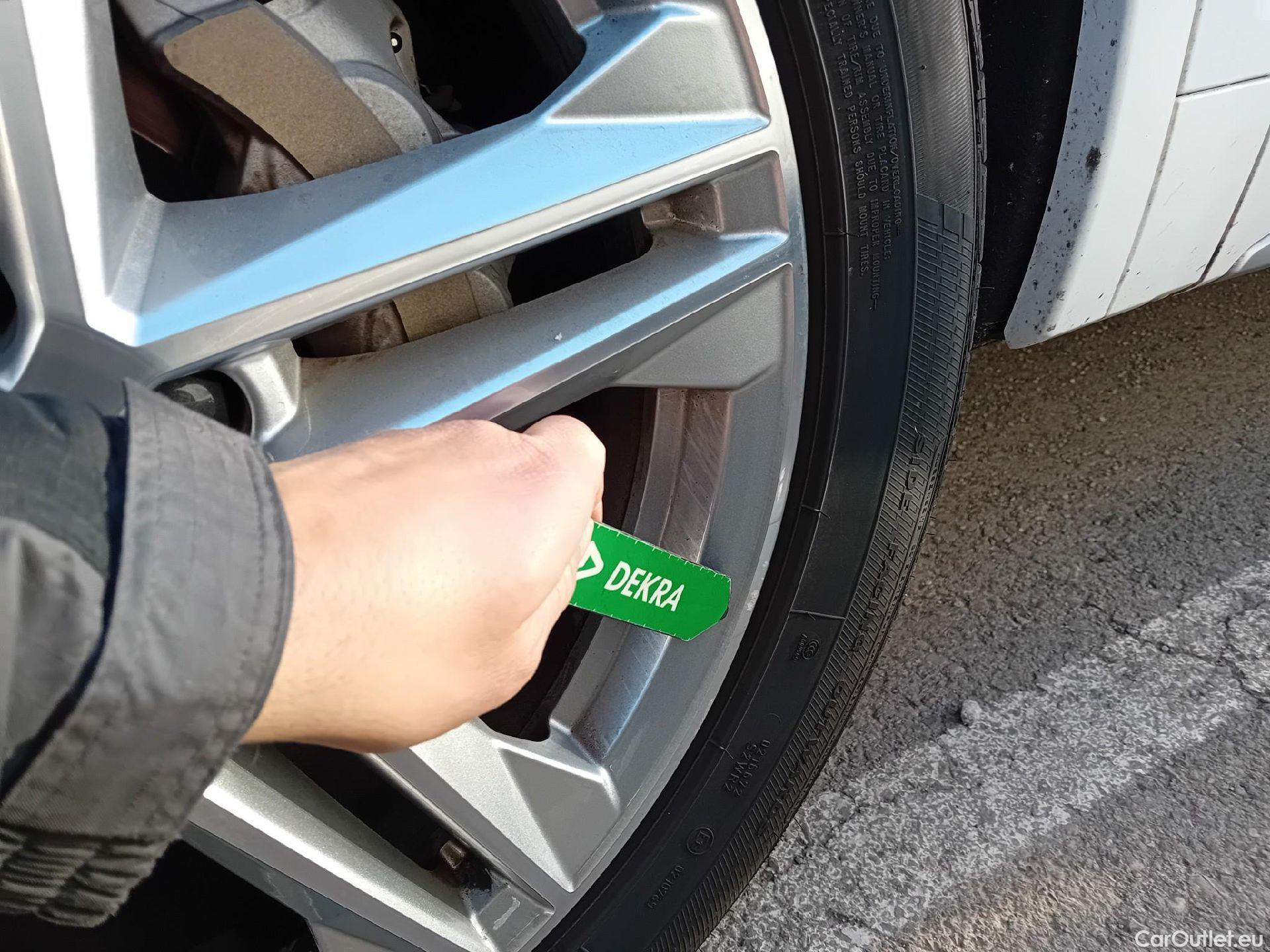  Audi  Q5 AUDI  SPORTBACK / 2020 / 5P / todoterreno S line 40 TDI 150kW quattro-ultra #6