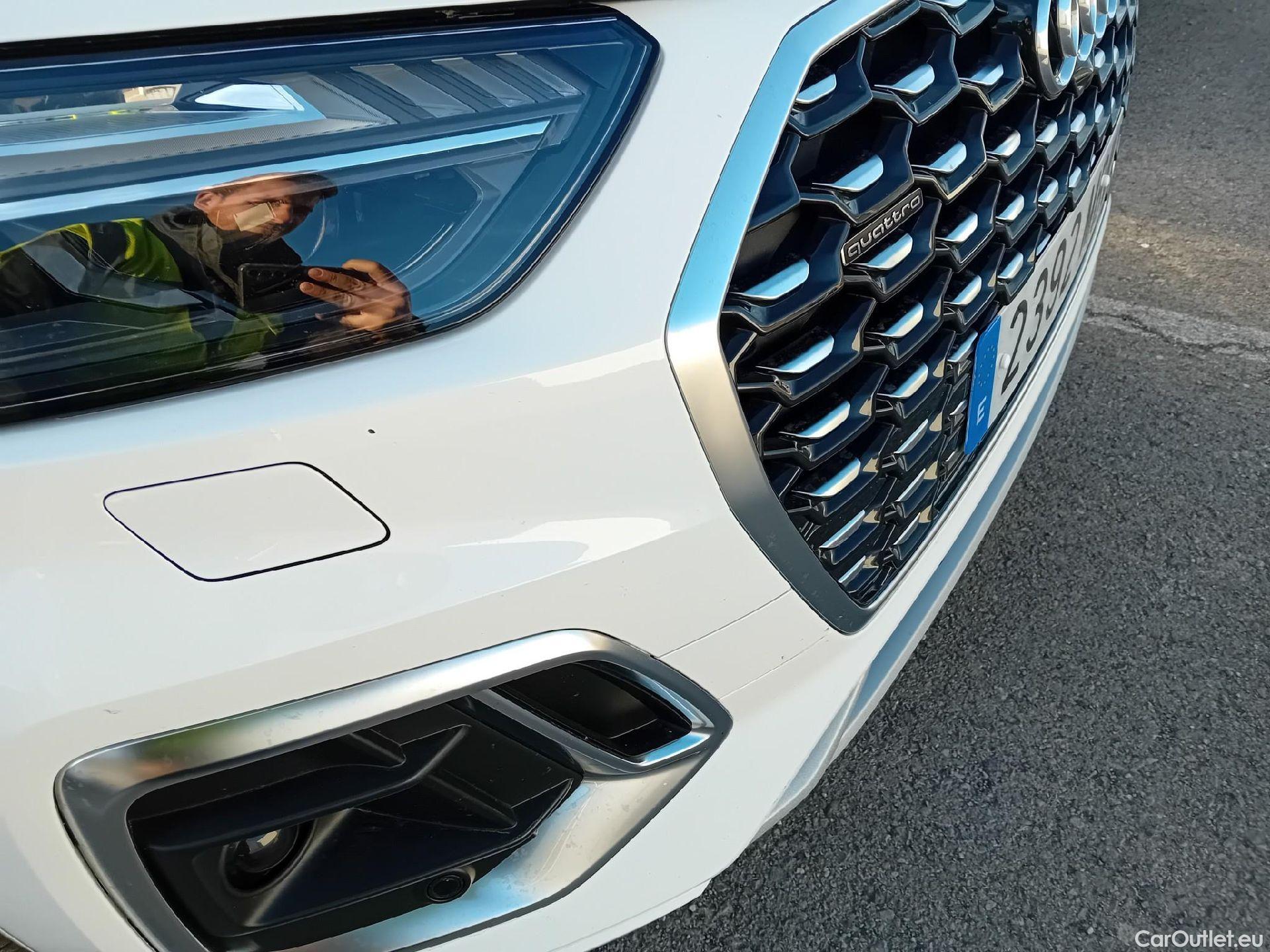  Audi  Q5 AUDI  SPORTBACK / 2020 / 5P / todoterreno S line 40 TDI 150kW quattro-ultra #2