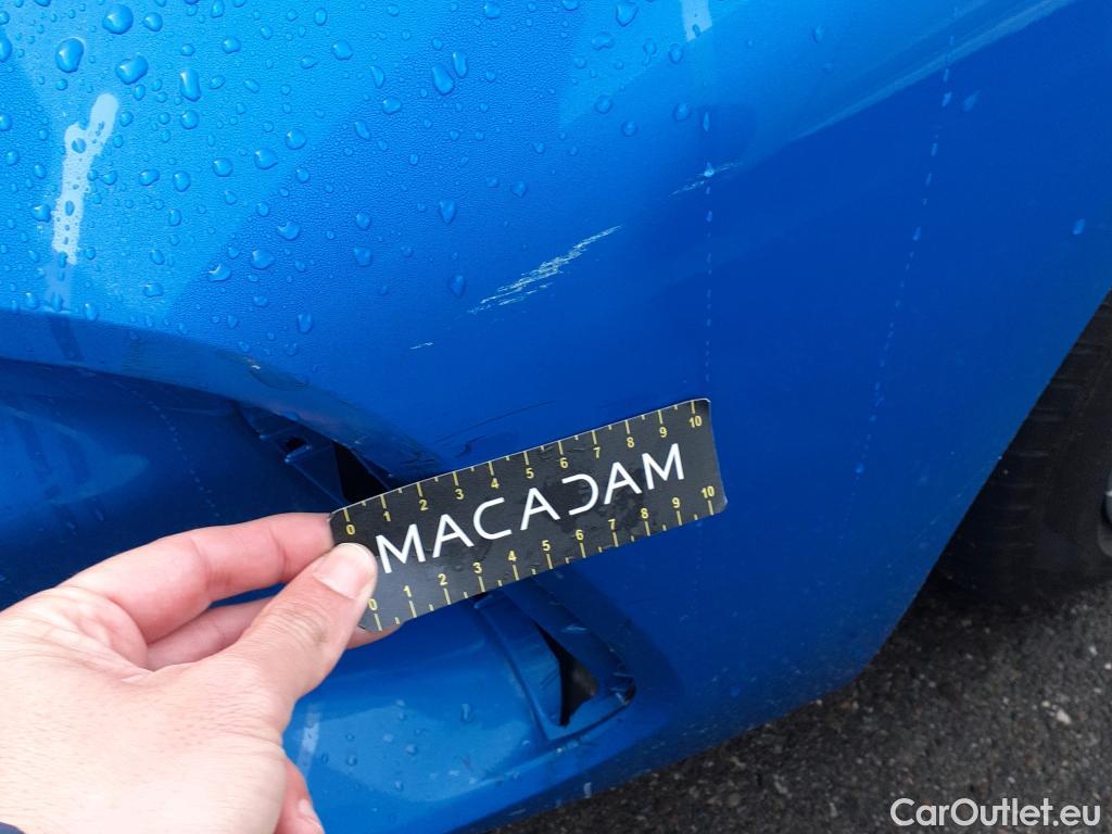  Bmw  Serie 1 BMW  / 2019 / 5P / berlina con portón 118i #16