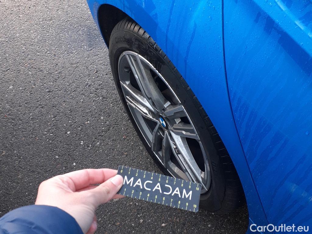  Bmw  Serie 1 BMW  / 2019 / 5P / berlina con portón 118i #9