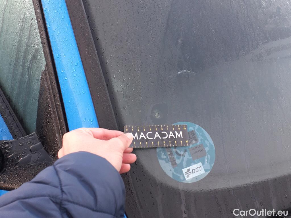  Bmw  Serie 1 BMW  / 2019 / 5P / berlina con portón 118i #1