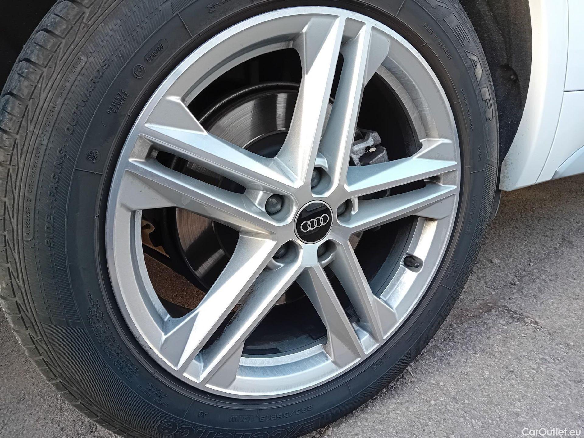  Audi  Q5 AUDI  SPORTBACK / 2020 / 5P / todoterreno S line 40 TDI 150kW quattro-ultra #23