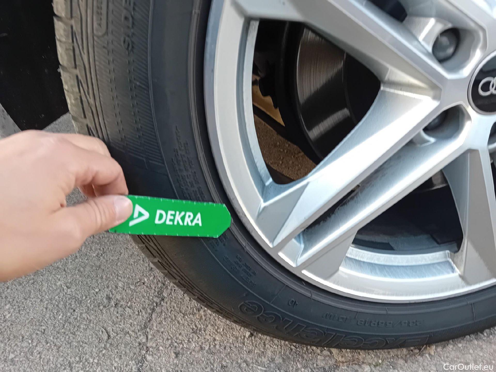  Audi  Q5 AUDI  SPORTBACK / 2020 / 5P / todoterreno S line 40 TDI 150kW quattro-ultra #24