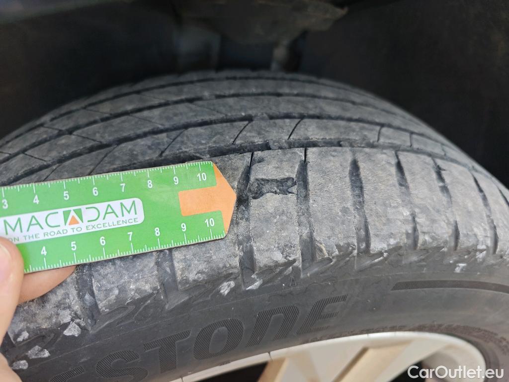  Audi  Q2 AUDI  / 2020 / 5P / todoterreno Advanced 35 TFSI 110kW (150CV) S tronic (AC) #2