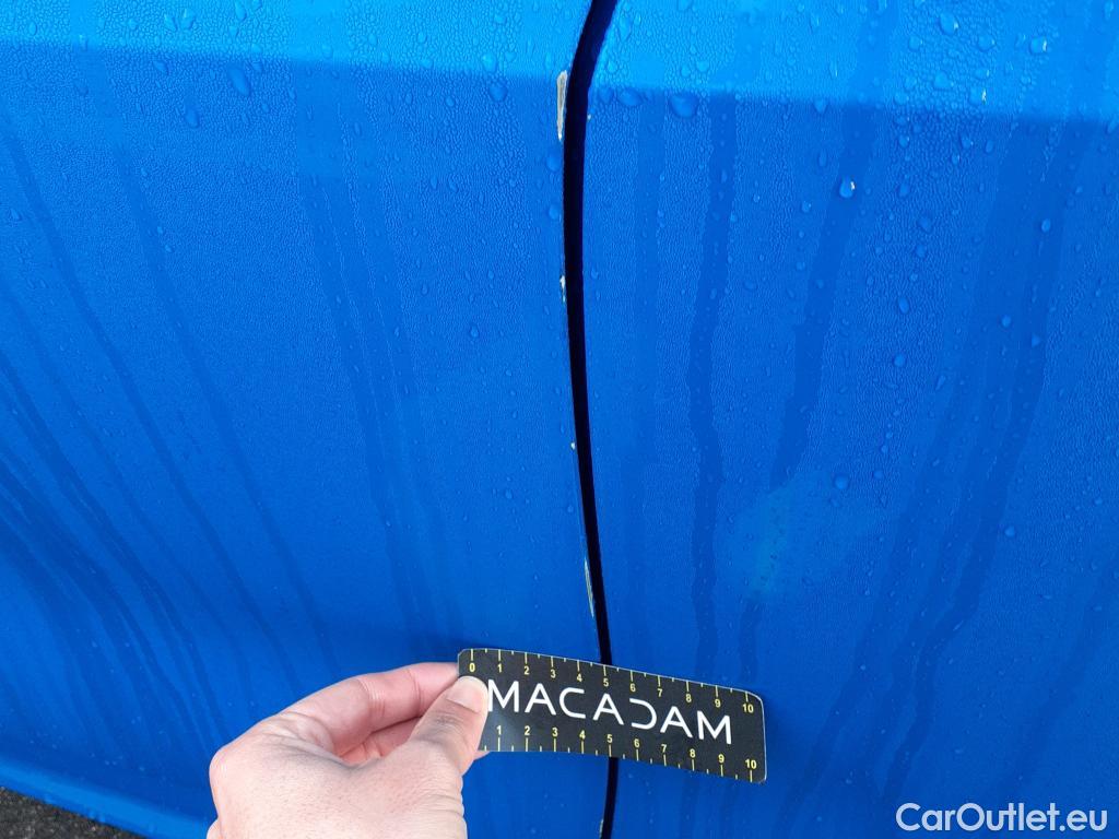  Bmw  Serie 1 BMW  / 2019 / 5P / berlina con portón 118i #14