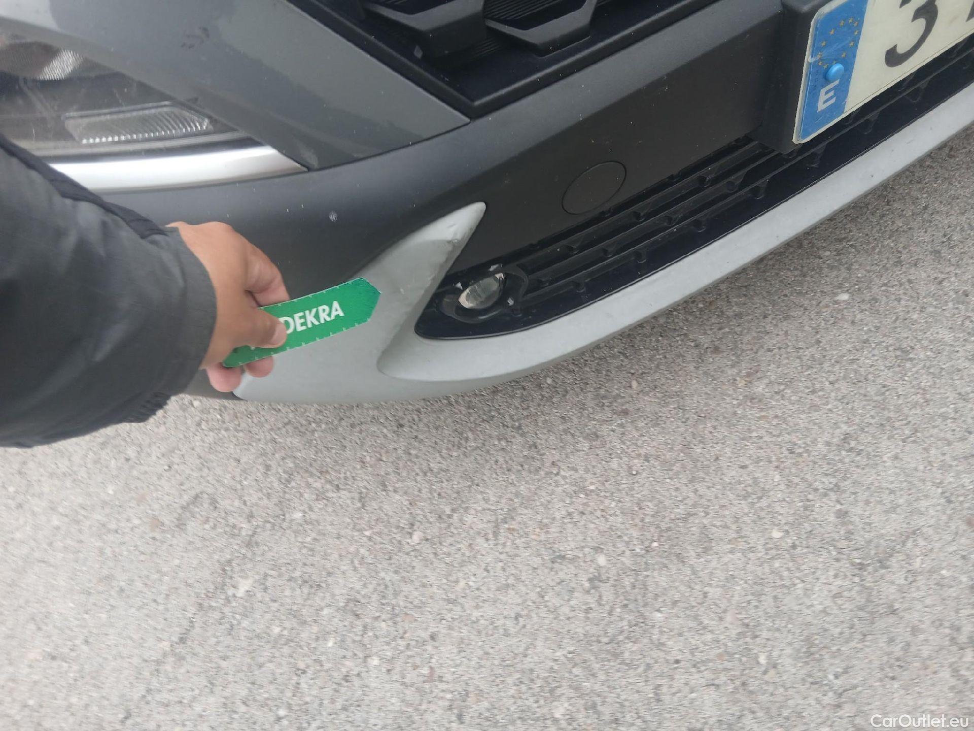  Hyundai  Konna HYUNDAI Kona / 2020 / 5P / todoterreno 1.0 TGDI Maxx 4X2 #12