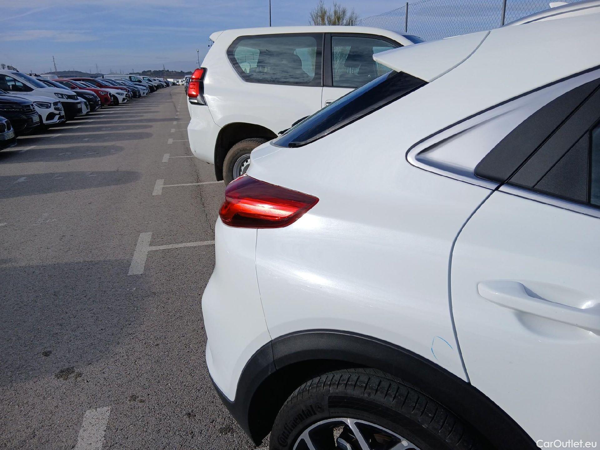  KIA  XCeed KIA  / 2019 / 5P / todoterreno 1.6 GDi PHEV 104kW (141CV) eTech #30