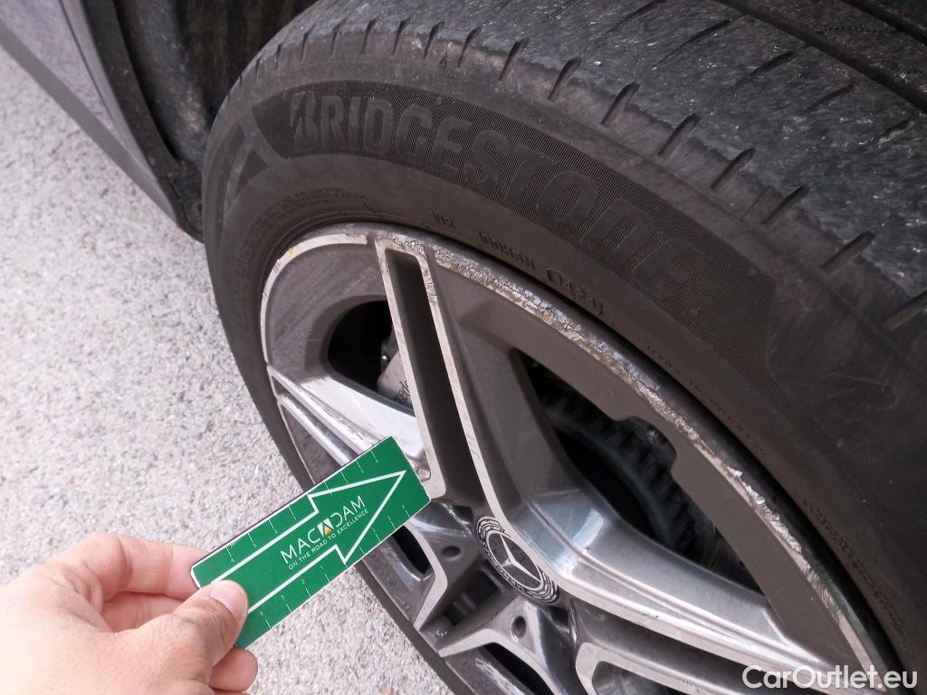  Mercedes  G-Klasee MERCEDES-BENZ Clase GLC / 2019 / 5P / todoterreno GLC 300 de 4MATIC #7