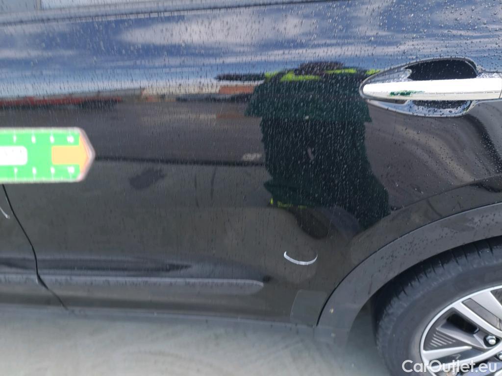  KIA  Niro KIA  / 2019 / 5P / crossover 1.6 GDi HEV 104kW (141CV) Drive #14