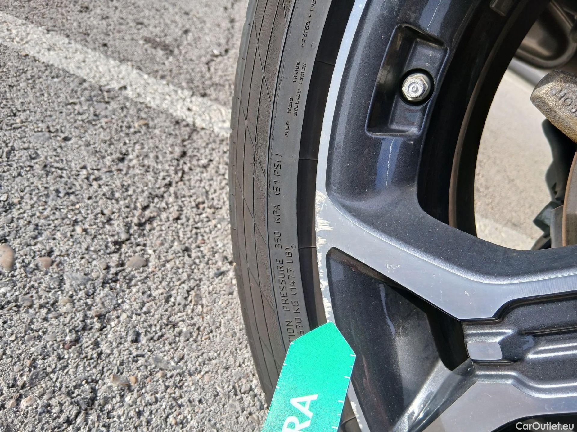  KIA  XCeed KIA  / 2019 / 5P / todoterreno 1.6 GDi PHEV 104kW (141CV) eTech #31