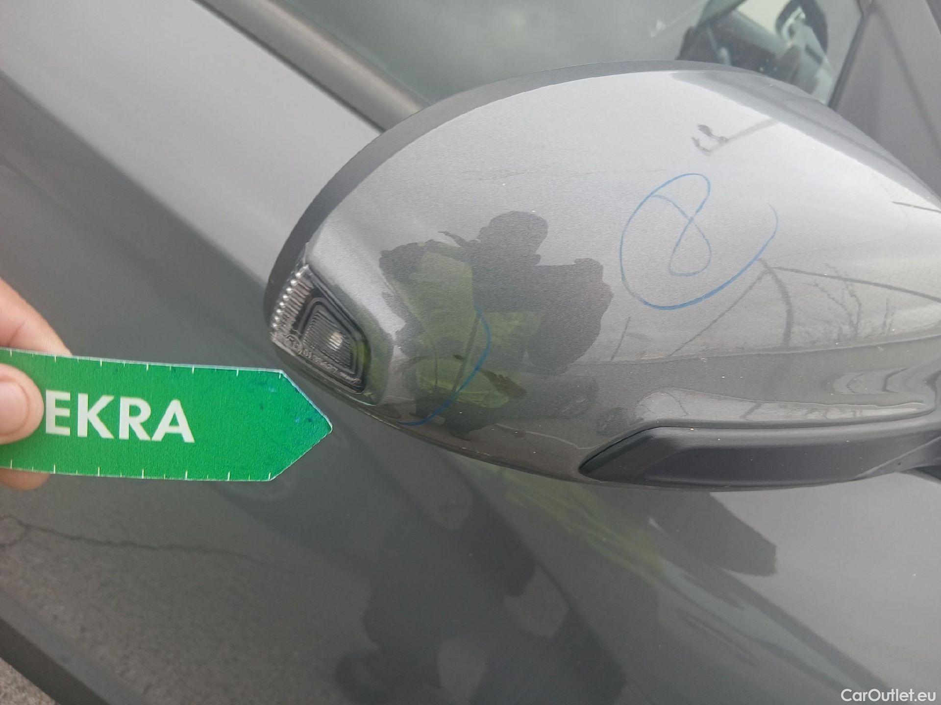  Hyundai  Konna HYUNDAI Kona / 2020 / 5P / todoterreno 1.0 TGDI Maxx 4X2 #38