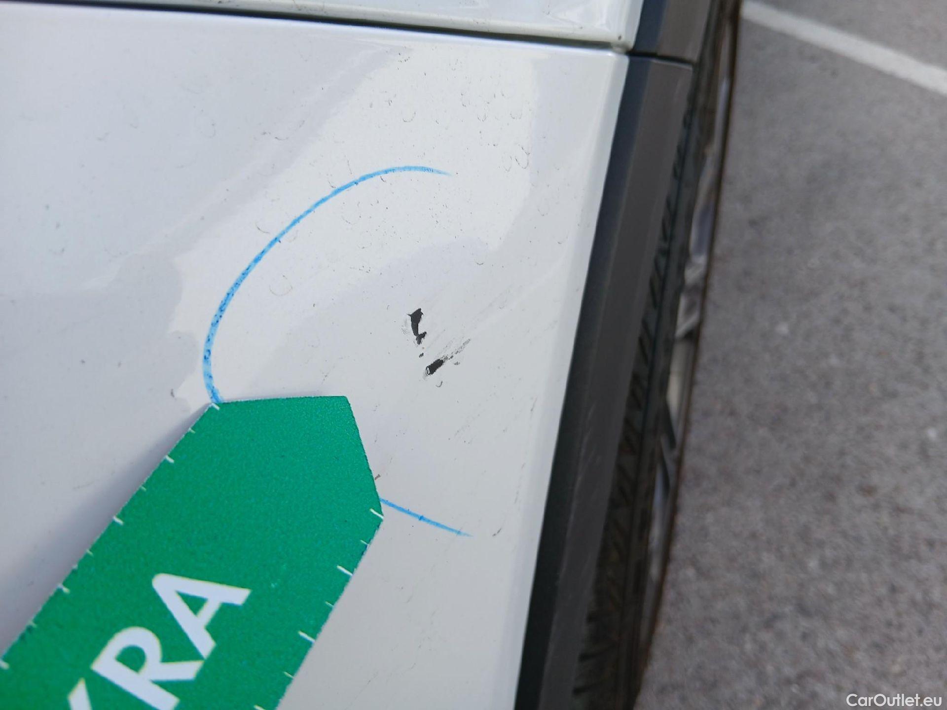  KIA  XCeed KIA  / 2019 / 5P / todoterreno 1.6 GDi PHEV 104kW (141CV) eTech #4