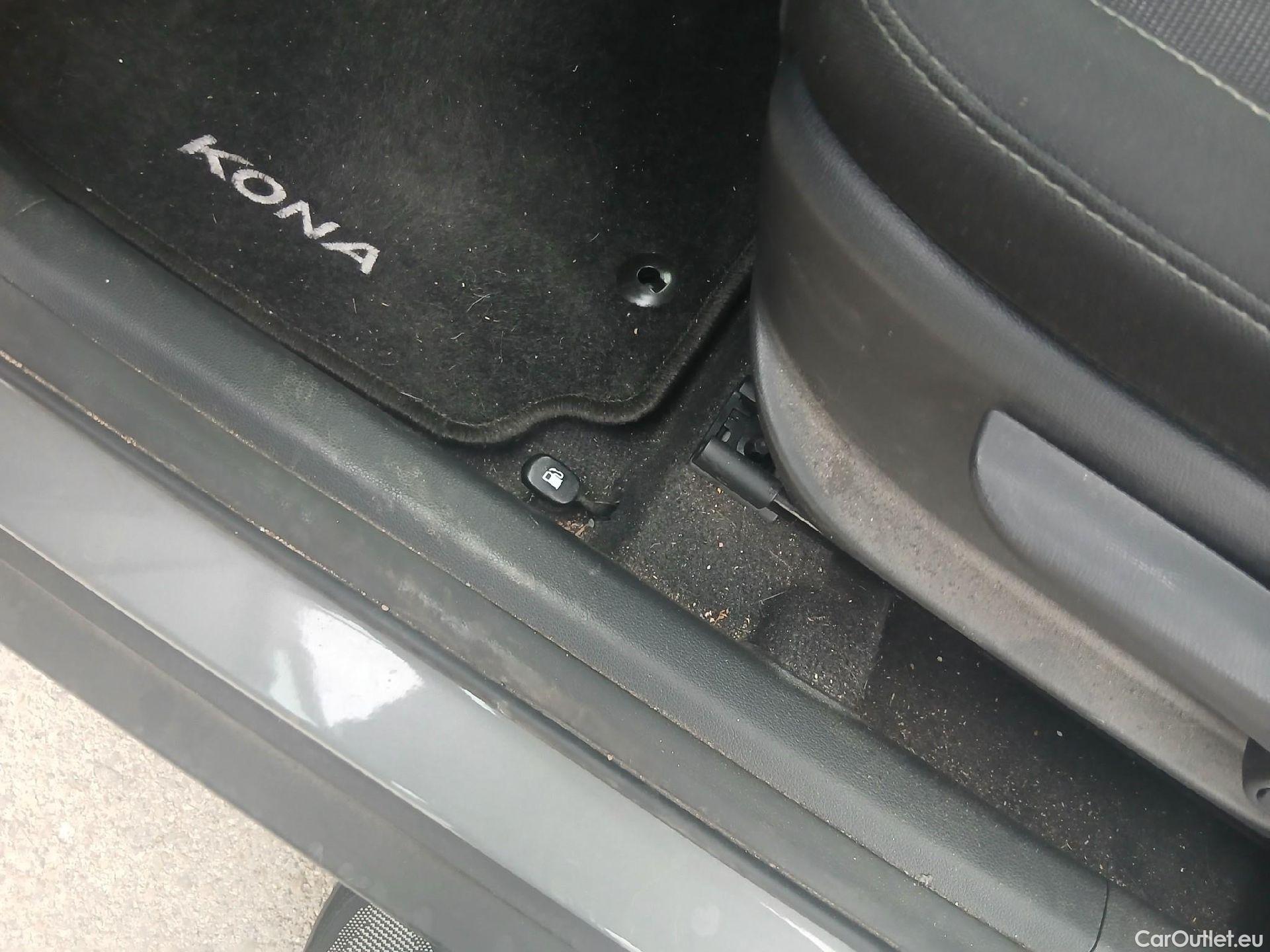  Hyundai  Konna HYUNDAI Kona / 2020 / 5P / todoterreno 1.0 TGDI Maxx 4X2 #3