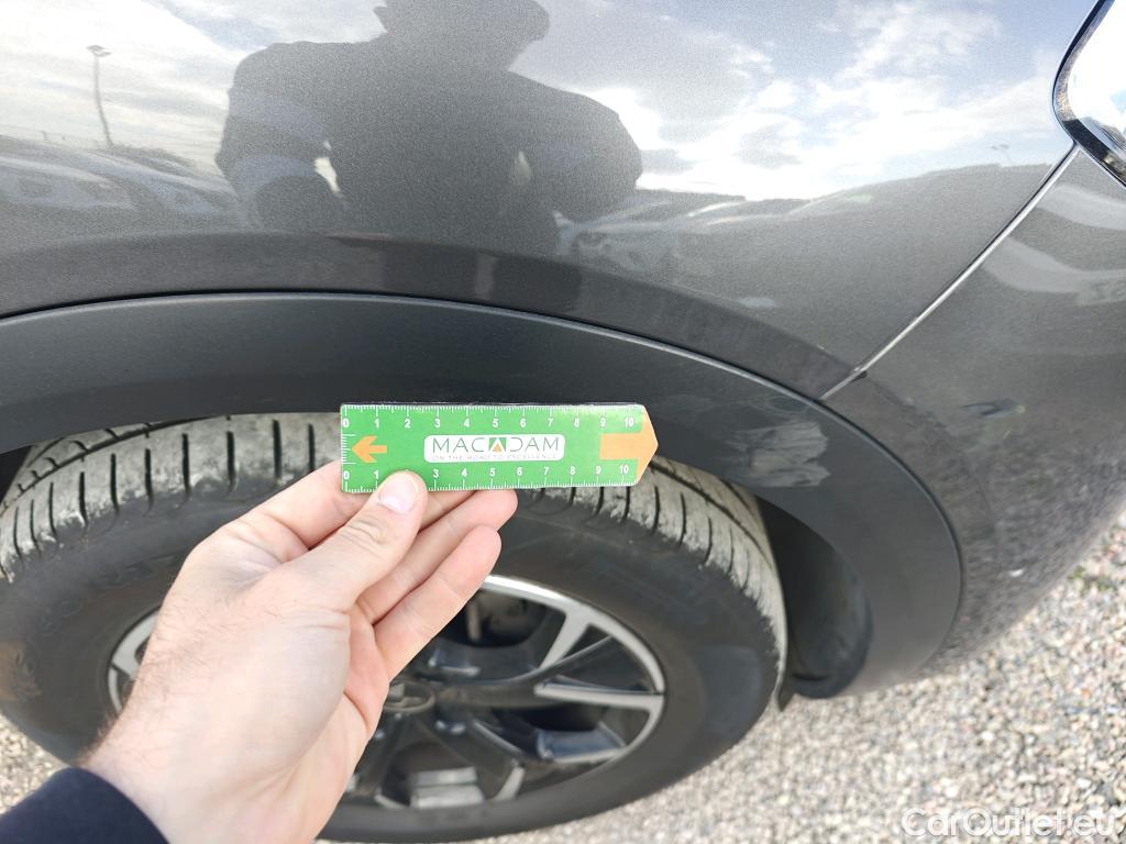  Citroen  DS3 DS DS 3 Crossback / 2018 / 5P / todoterreno PureTech 73 kW Manual SO CHIC #18