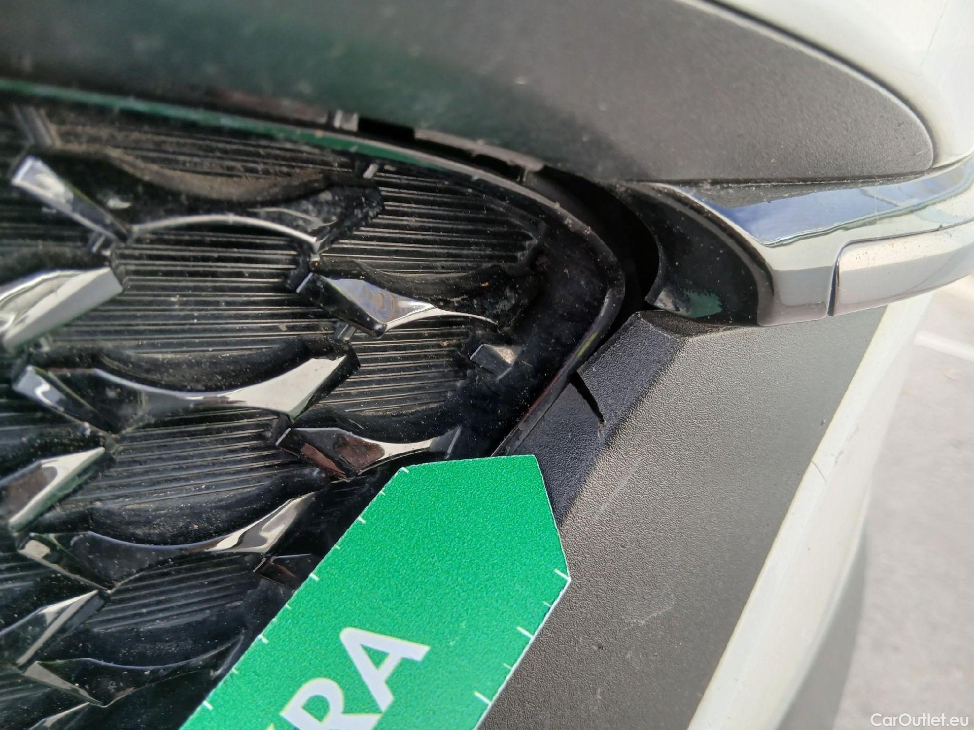  KIA  XCeed KIA  / 2019 / 5P / todoterreno 1.6 GDi PHEV 104kW (141CV) eTech #7