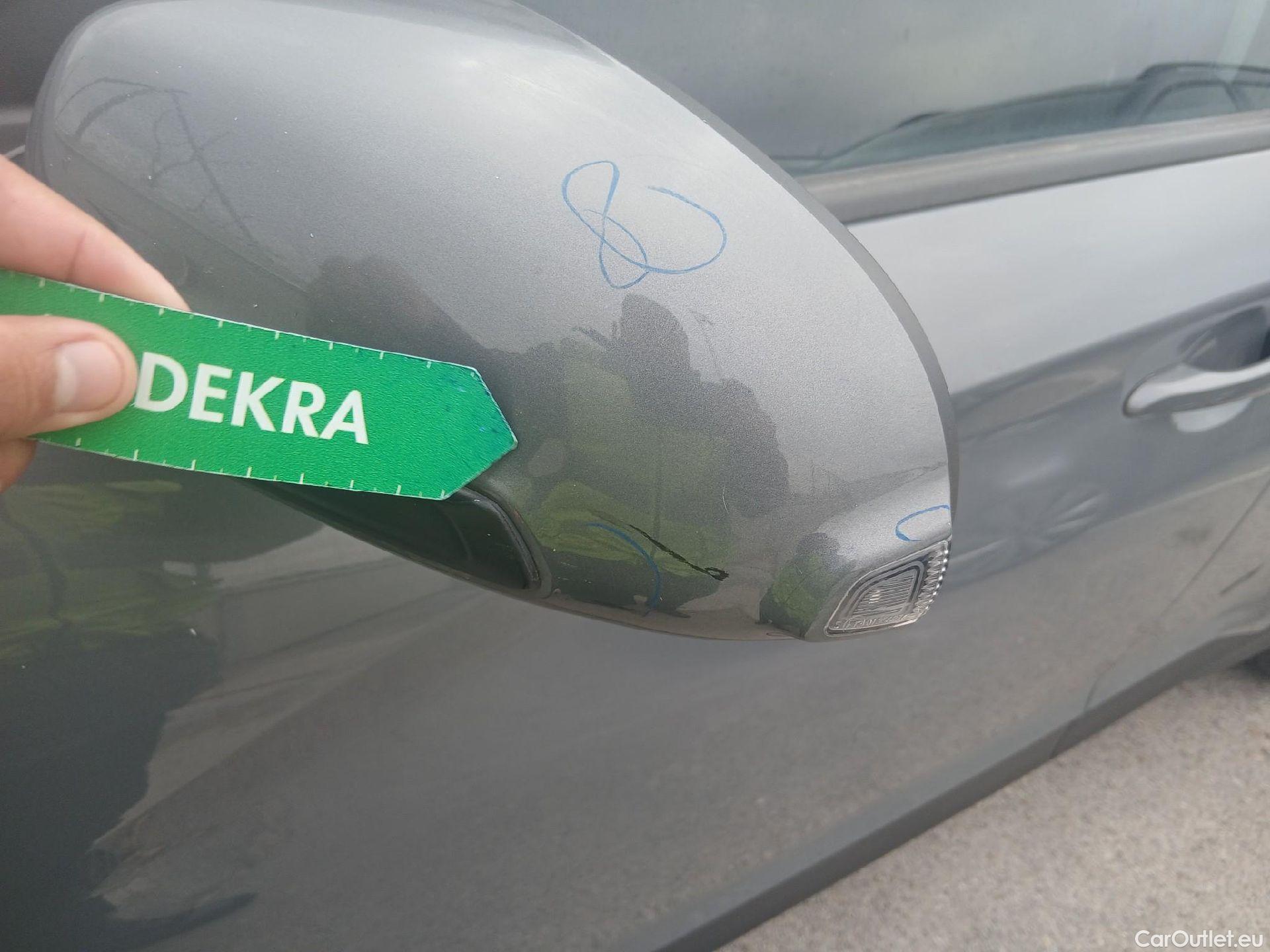  Hyundai  Konna HYUNDAI Kona / 2020 / 5P / todoterreno 1.0 TGDI Maxx 4X2 #22