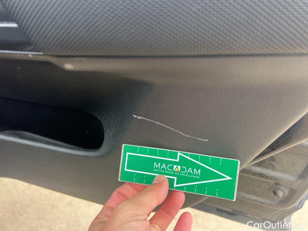  Nissan  Juke NISSAN  / 2019 / 5P / crossover DIG-T 86 kW (117 CV) 6 M/T ACENTA #21