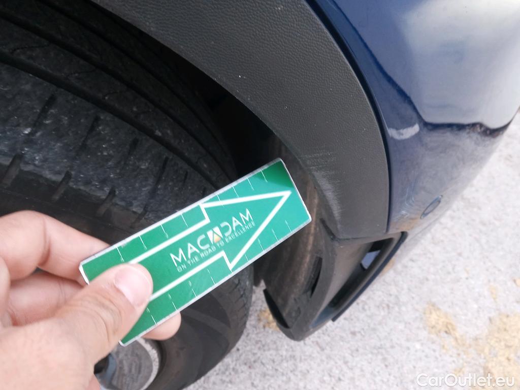  Mercedes  G-Klasee MERCEDES-BENZ Clase GLC / 2019 / 5P / todoterreno GLC 300 de 4MATIC #29