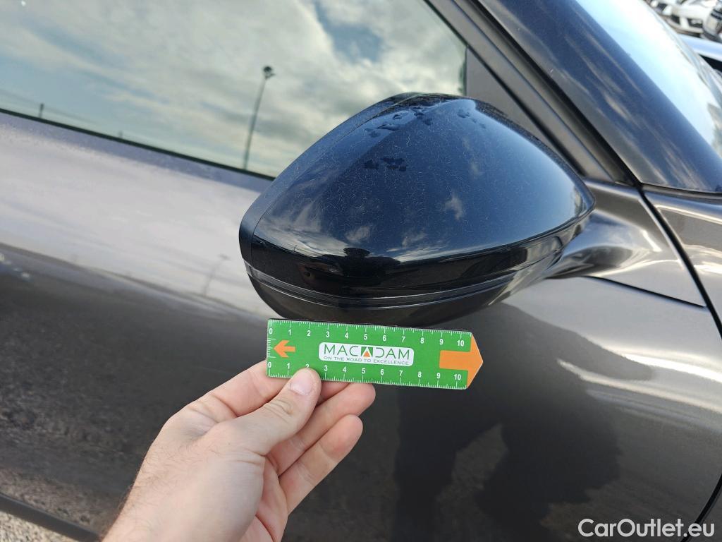  Citroen  DS3 DS DS 3 Crossback / 2018 / 5P / todoterreno PureTech 73 kW Manual SO CHIC #30