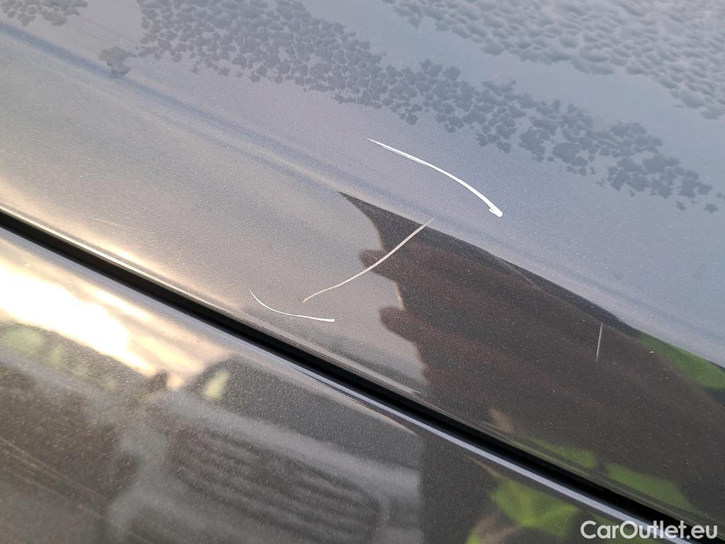  KIA  Sportage KIA  1.6MHEV Drive 100kW(136CV) 4x2(Crist Tintados) #16