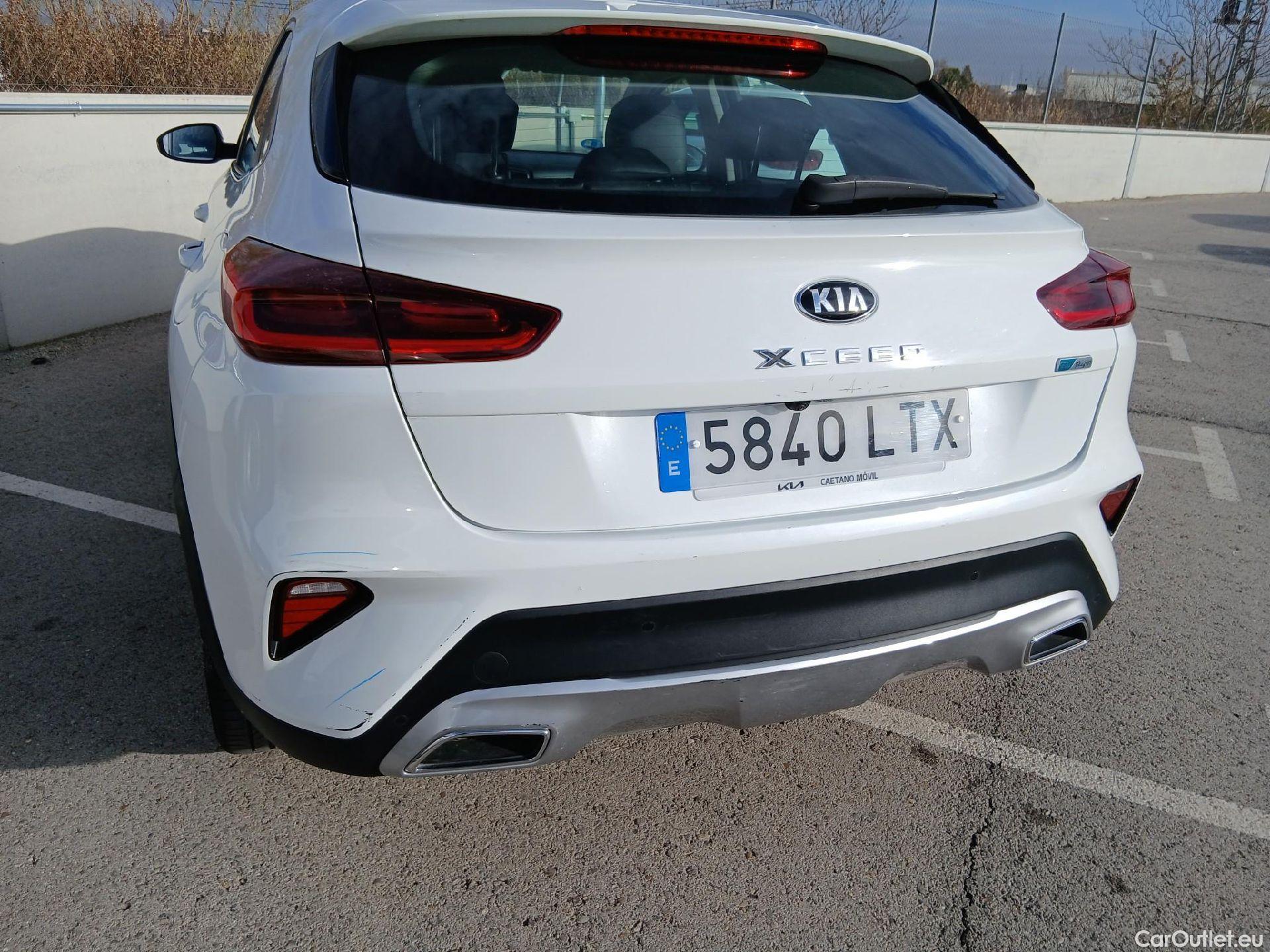  KIA  XCeed KIA  / 2019 / 5P / todoterreno 1.6 GDi PHEV 104kW (141CV) eTech #22