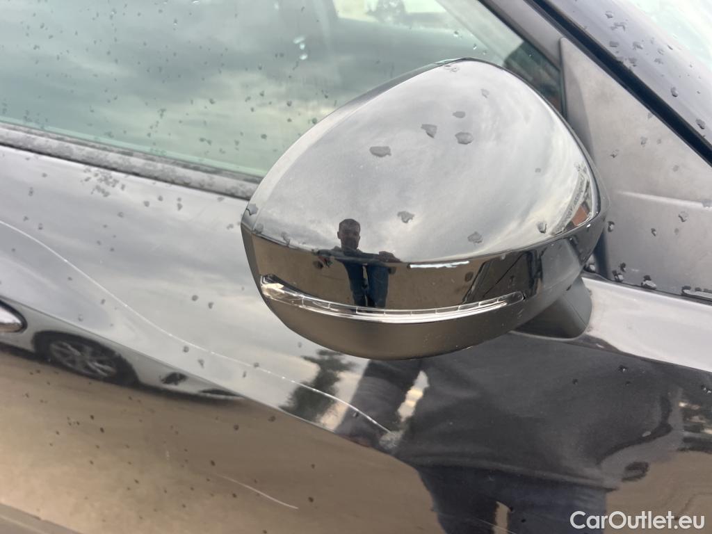  Nissan  Juke NISSAN  / 2019 / 5P / crossover DIG-T 86 kW (117 CV) 6 M/T ACENTA #37