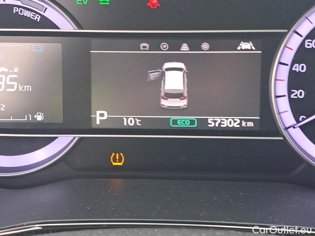  KIA  Niro KIA  / 2019 / 5P / crossover 1.6 GDi HEV 104kW (141CV) Drive #24