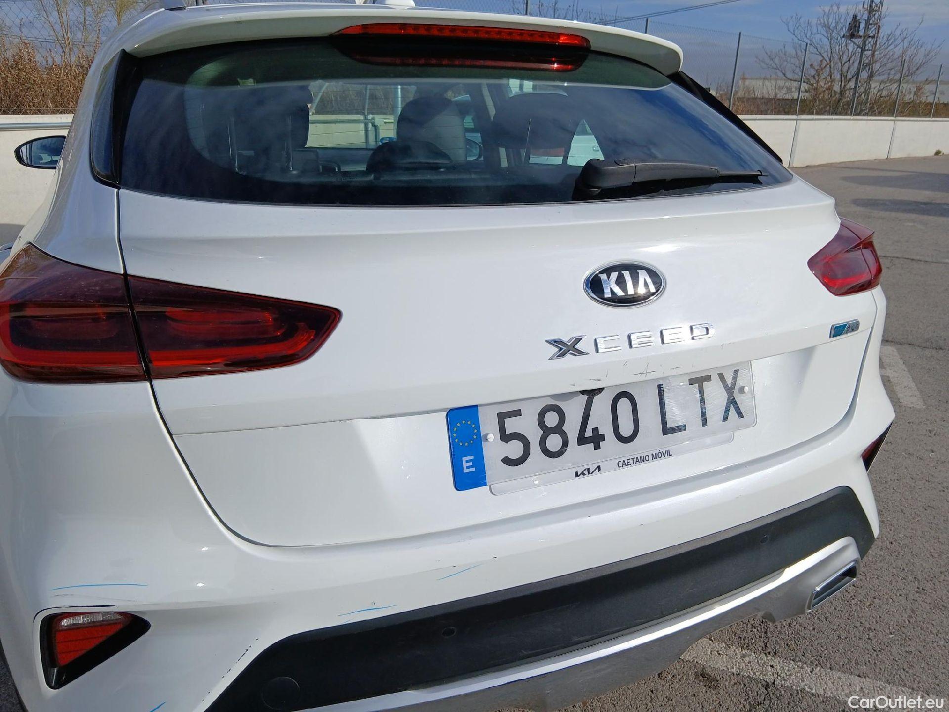  KIA  XCeed KIA  / 2019 / 5P / todoterreno 1.6 GDi PHEV 104kW (141CV) eTech #26