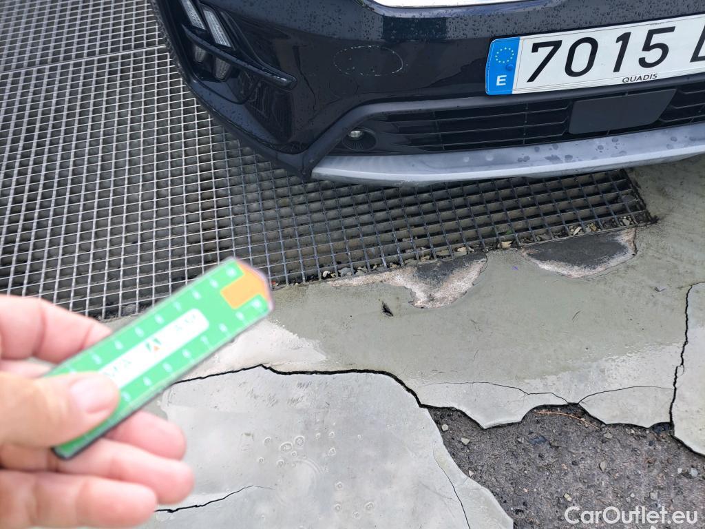  KIA  Niro KIA  / 2019 / 5P / crossover 1.6 GDi HEV 104kW (141CV) Drive #19