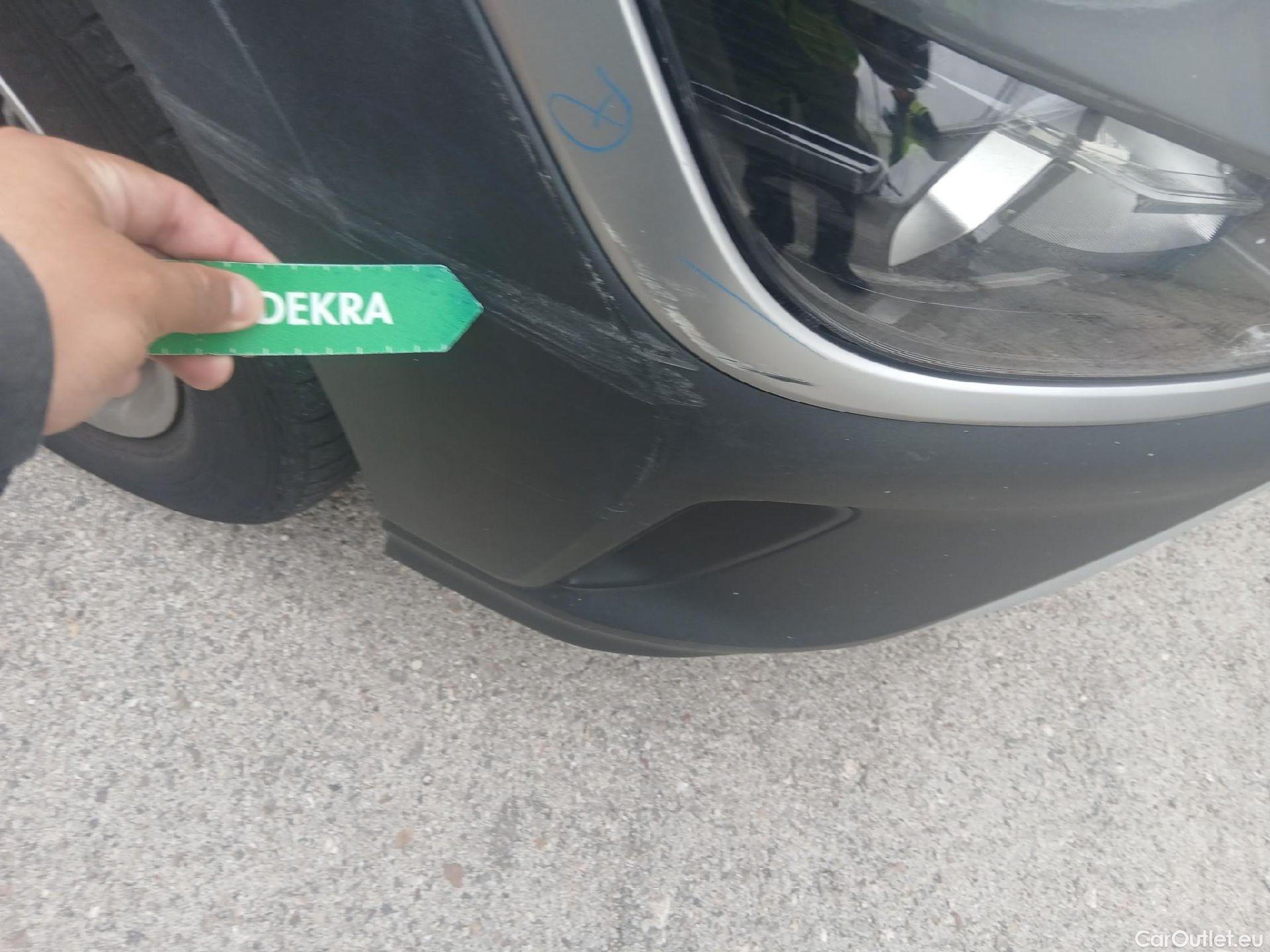  Hyundai  Konna HYUNDAI Kona / 2020 / 5P / todoterreno 1.0 TGDI Maxx 4X2 #9