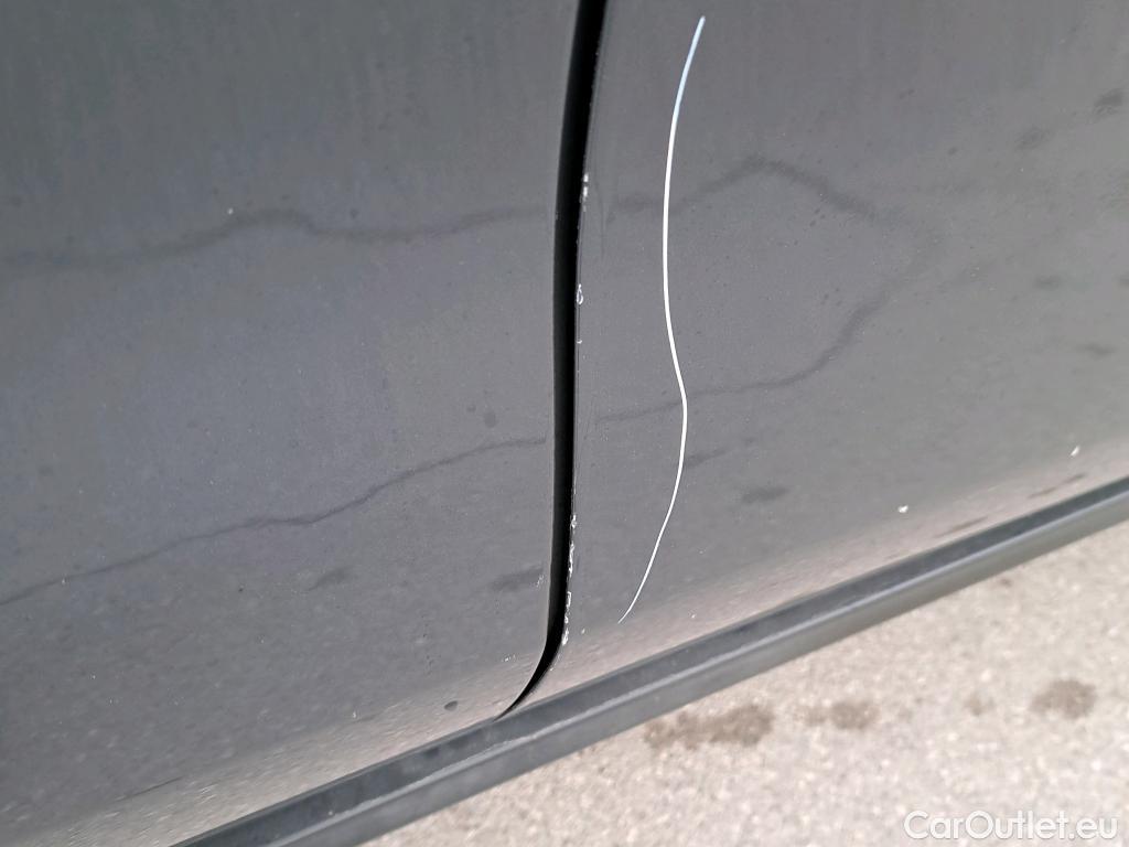  KIA  Sportage KIA  1.6MHEV Drive 100kW(136CV) 4x2(Crist Tintados) #2