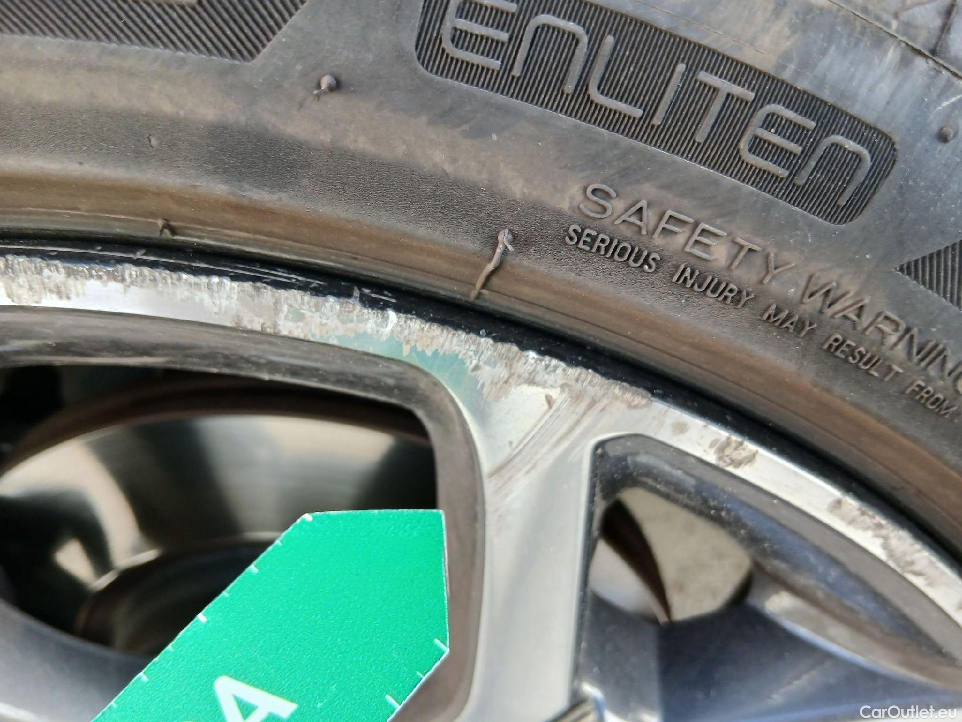  KIA  XCeed KIA  / 2019 / 5P / todoterreno 1.6 GDi PHEV 104kW (141CV) eTech #10