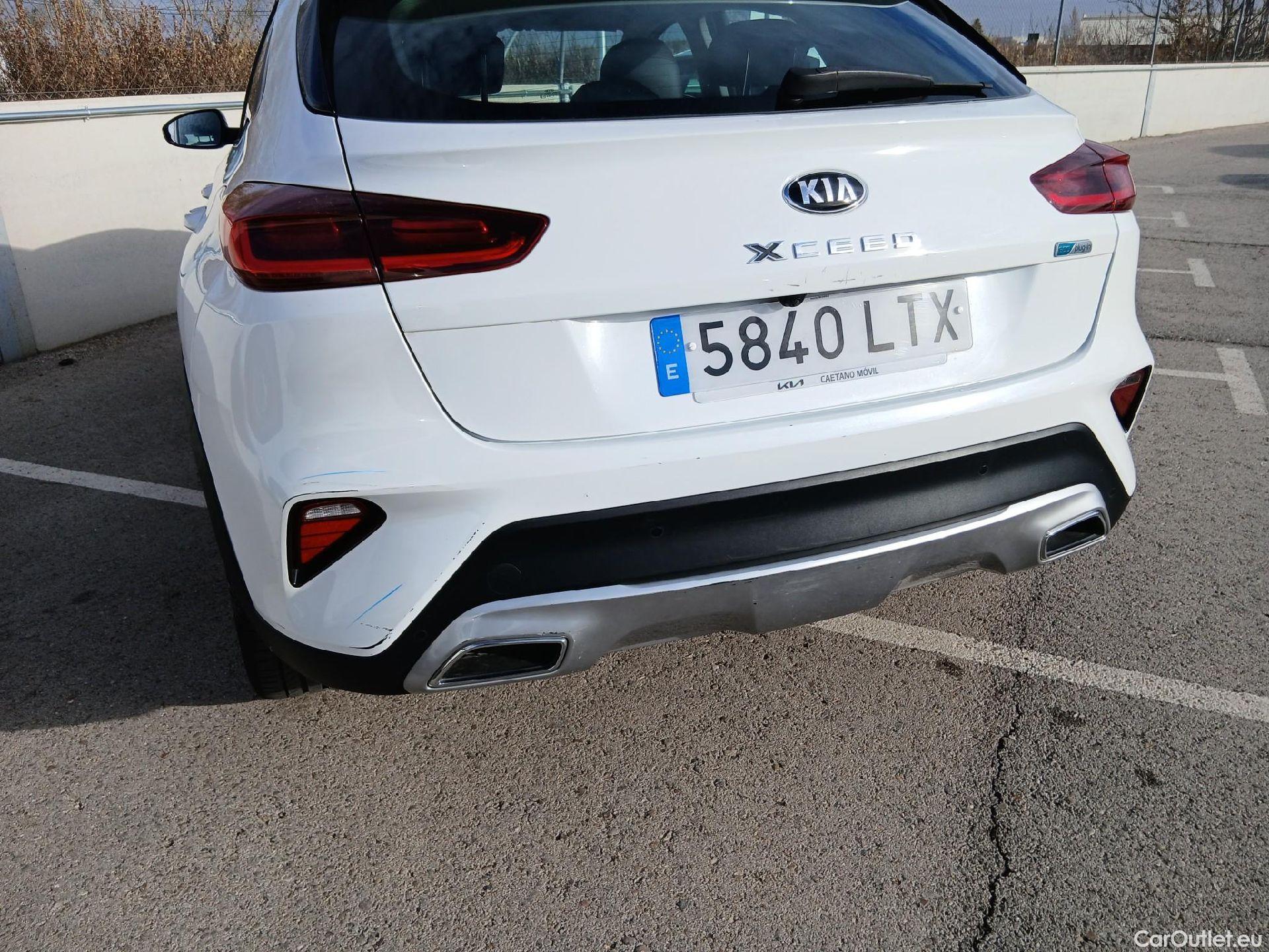  KIA  XCeed KIA  / 2019 / 5P / todoterreno 1.6 GDi PHEV 104kW (141CV) eTech #18