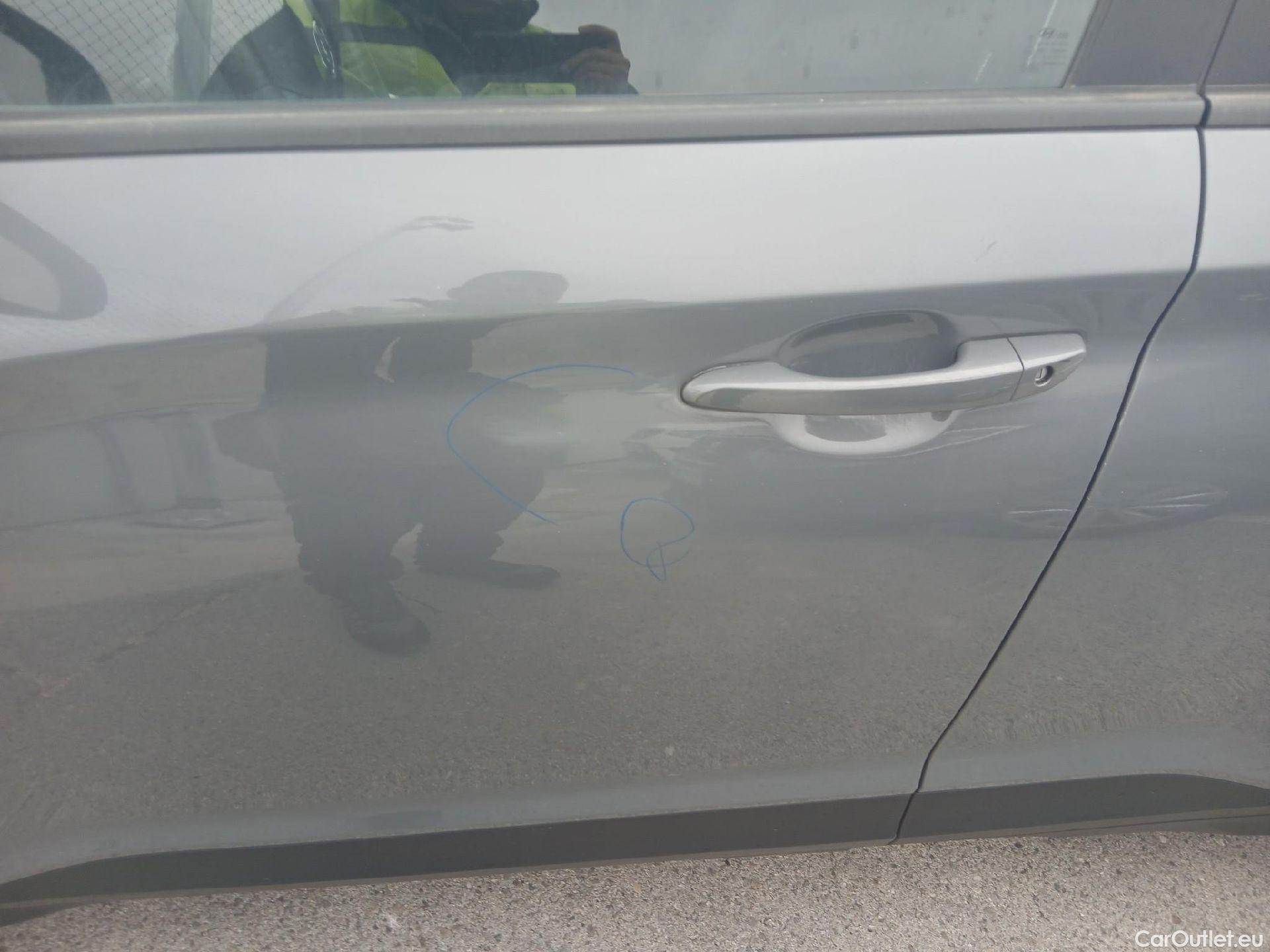  Hyundai  Konna HYUNDAI Kona / 2020 / 5P / todoterreno 1.0 TGDI Maxx 4X2 #25