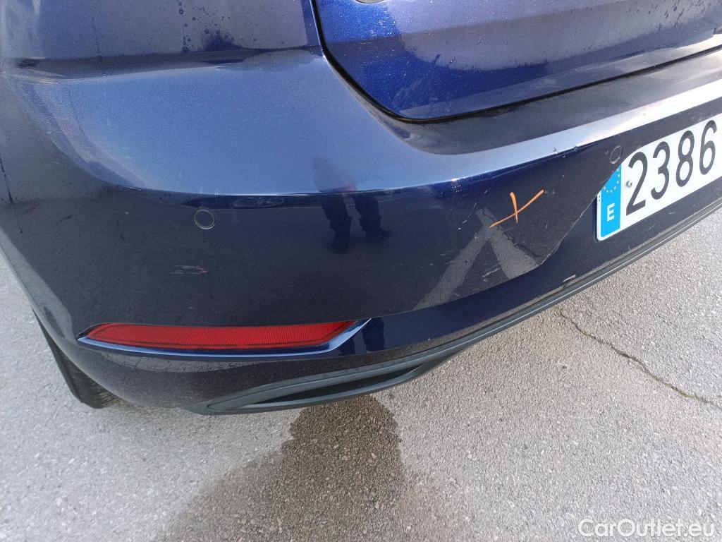  Volkswagen  Golf  VOLKSWAGEN / 2016 / 5P / berlina con portón Ready2Go 1.0 TSI 85kW (115CV) #5