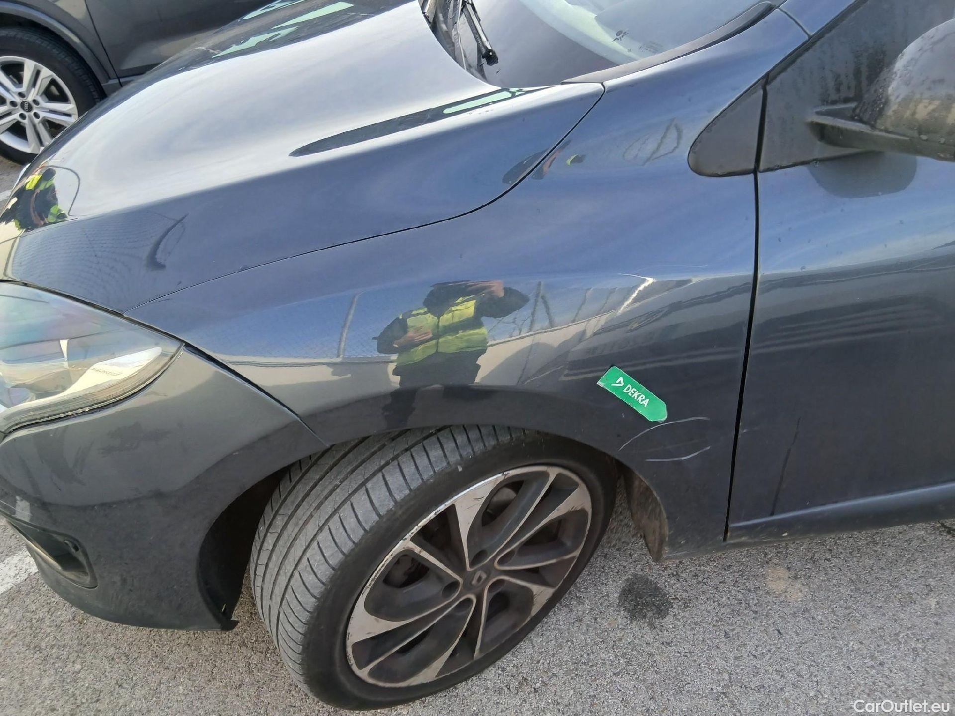  Renault  Megane RENAULT MÉGANE 5p 3G familiar Sp. Tou. Bose Energy dCi 130 S&S Euro 6 #25