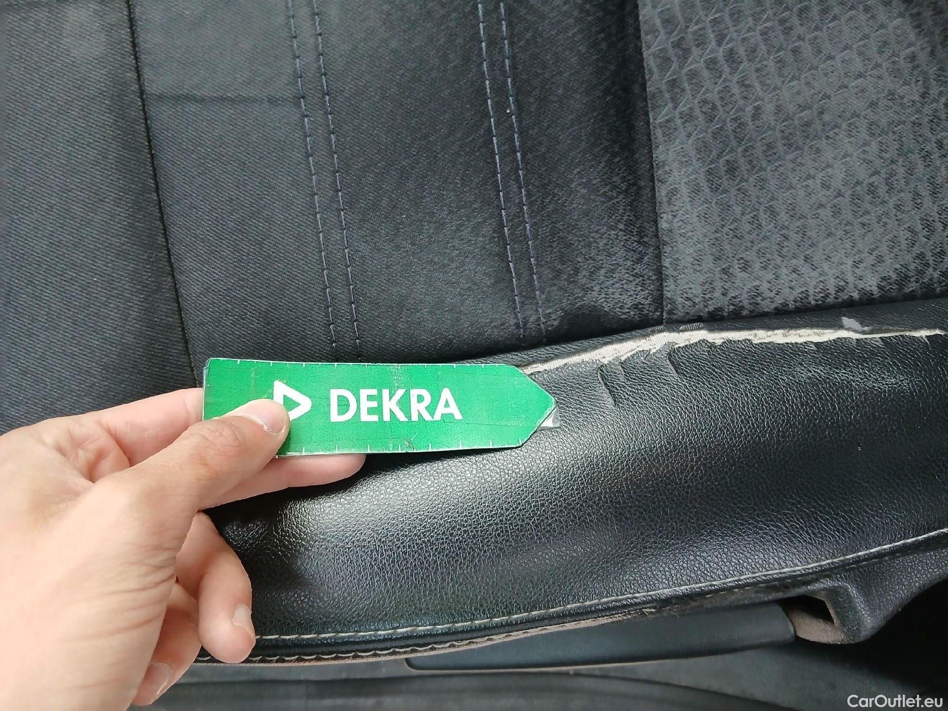  Renault  Megane RENAULT MÉGANE 5p 3G familiar Sp. Tou. Bose Energy dCi 130 S&S Euro 6 #30