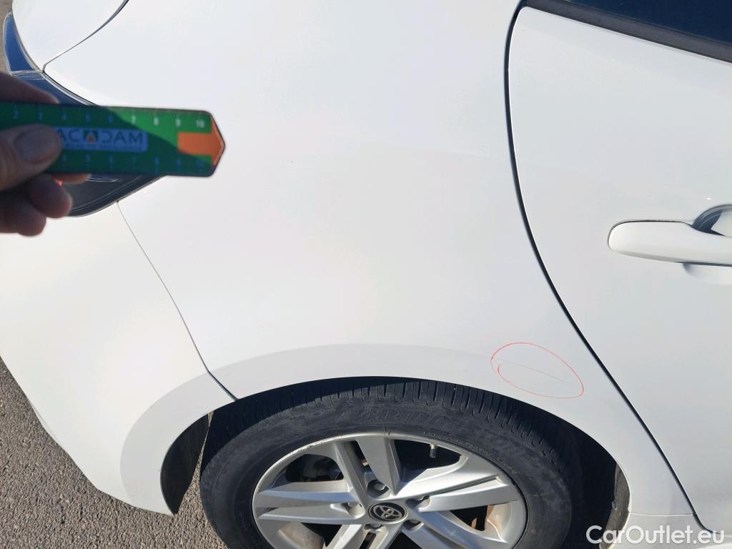  Toyota  Corolla TOYOTA  1.8 125H ACTIVE TECH E-CVT (CX) #30