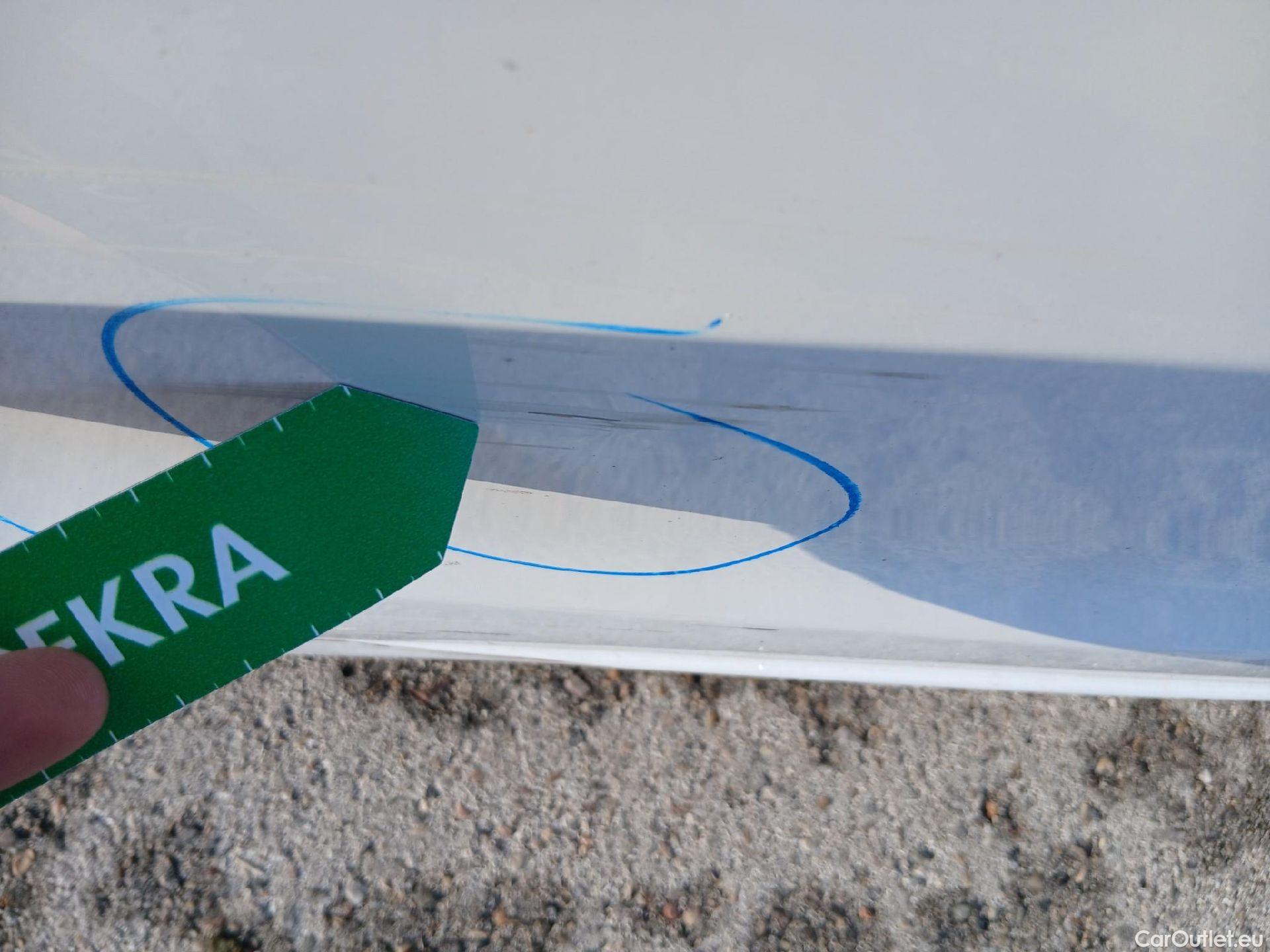  Peugeot  308 PEUGEOT  / 2017 / 5P / berlina con portón 5p Active Pack PureTech 110 S&S (AC) #34