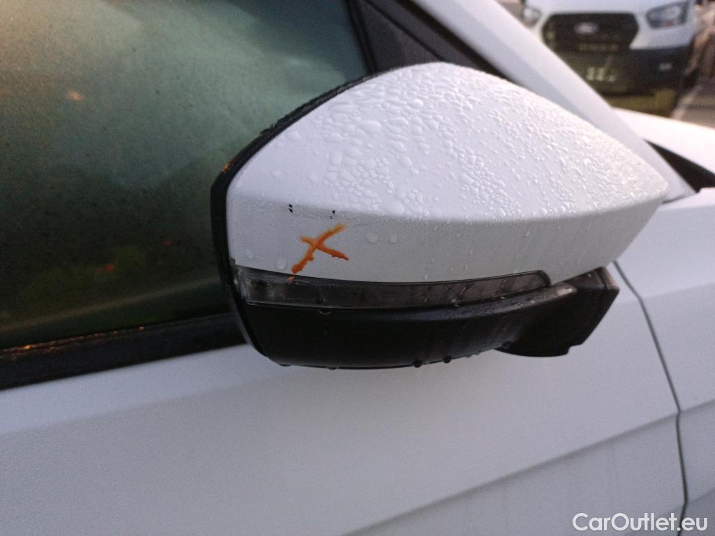  Volkswagen  T-CROSS VOLKSWAGEN  / 2018 / 5P / todoterreno Advance 1.0 TSI 81kW (110CV) DSG (AC3) #23