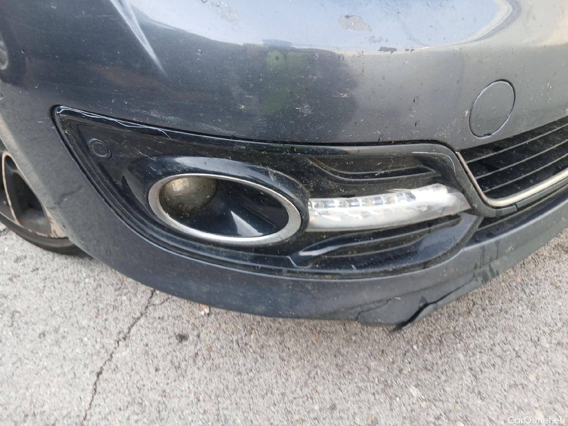  Renault  Megane RENAULT MÉGANE 5p 3G familiar Sp. Tou. Bose Energy dCi 130 S&S Euro 6 #10